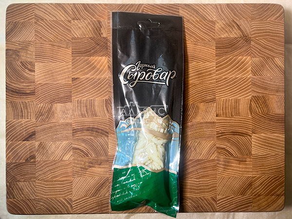 Сыр 100 гр ГОРНЫЙ СЫРОВАР (Косичка с укропом и чесноком) в Видном